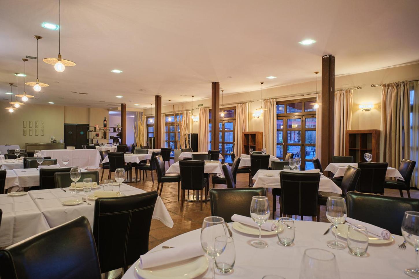 Hotel Spa Villa Nazules Chueca Eksteriør billede